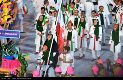Rio 2016 - Opening Ceremony - Archer Zahra Nemati leading the Iranian delegation