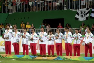 rio-2016-football-5-a-side-mens-silver-medalists-iran-paralympic-games-in-rio-de-janeiro-brazil-foto-alexandre-loureiro-getty-images