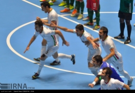 Iran futsal team celebrates after winning on penalty kicks against Portugal at the FIFA Futsal World Cup 2016 in Colombia (Photo IRNA)