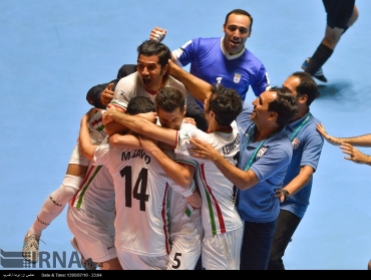 Iran futsal team celebrates after winning on penalty kicks against Portugal at the FIFA Futsal World Cup 2016 in Colombia (Photo IRNA)