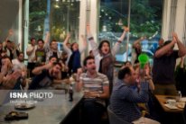 Iranian fans watching the match in a restaurant, Tehran. Photo credit: Rouhollah Vahdati, ISNA.