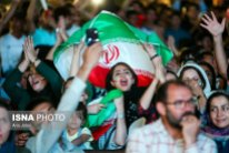 Iranian fans watching the match. Photo credit: Arya Jafari, ISNA.